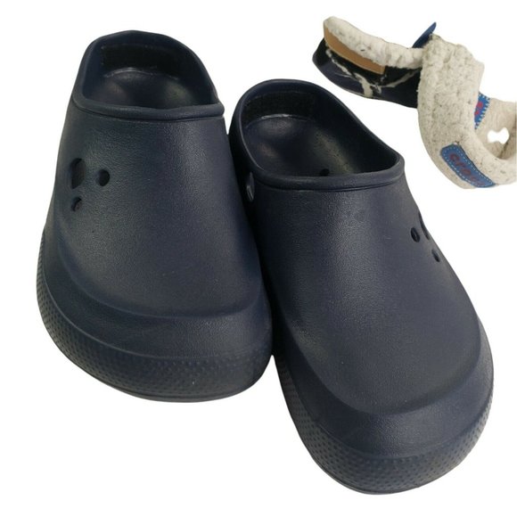 Crocs Clogs Kids Junior Size  2 Removable Faux Fur Lined Slip On Shoes - Picture 3 of 9